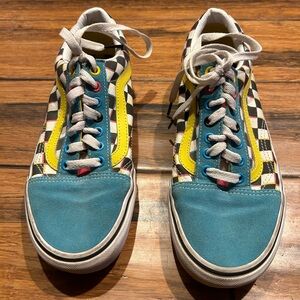 Vans Old Skool Crazy Checks Multi. Size M7.5/W9.0. Very Good condition.